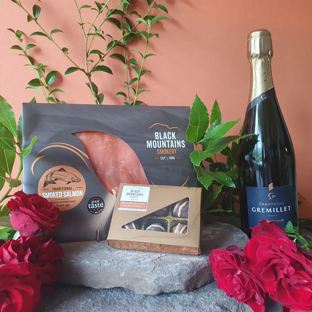 Classic Smoked Salmon and Fizz with Gremillet Classic Smoked Salmon and Fizz with Gremillet